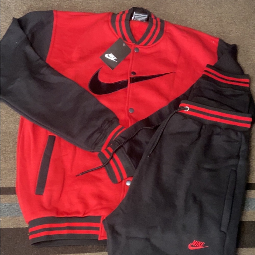 Men Nike suit